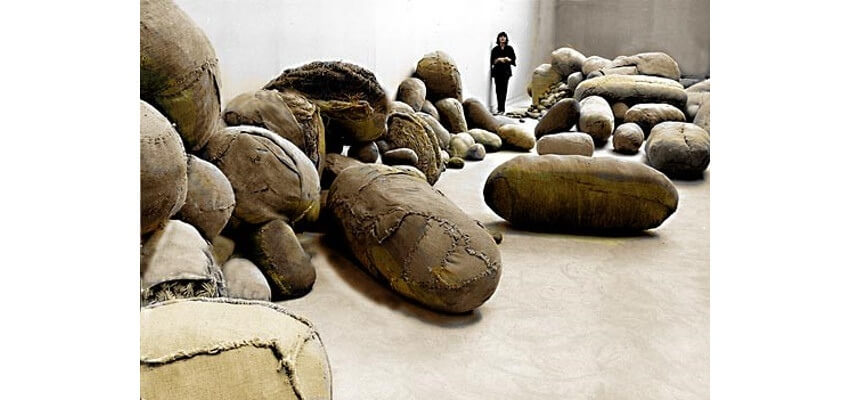 Magdalena Abakanowicz exhibitions