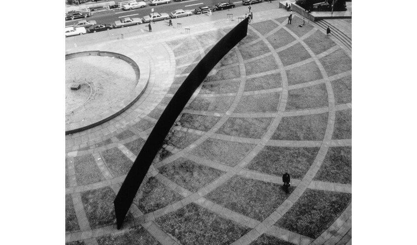 exhibitions of large scale works by american artist richard serra on view in california and new york