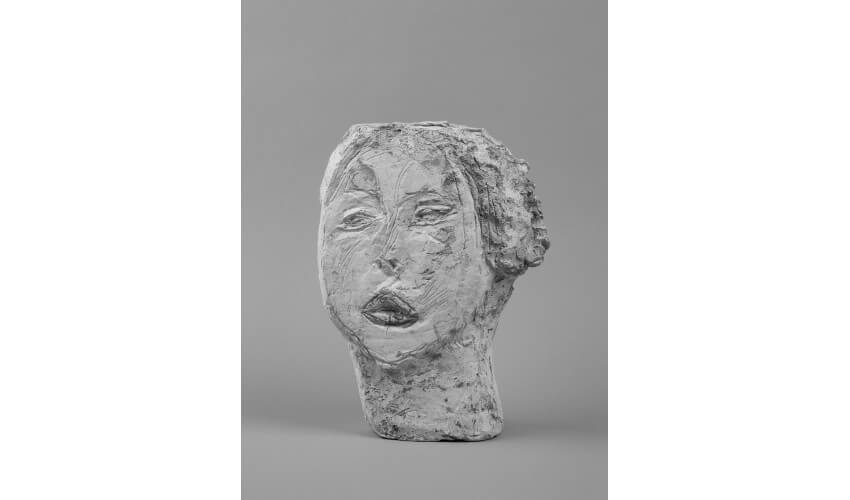 biography and exhibition of figures by Swiss sculptor and painter Alberto Giacometti at Tate Modern and new york studio