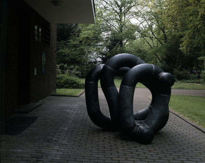 Richard Deacon Untitled sculpture