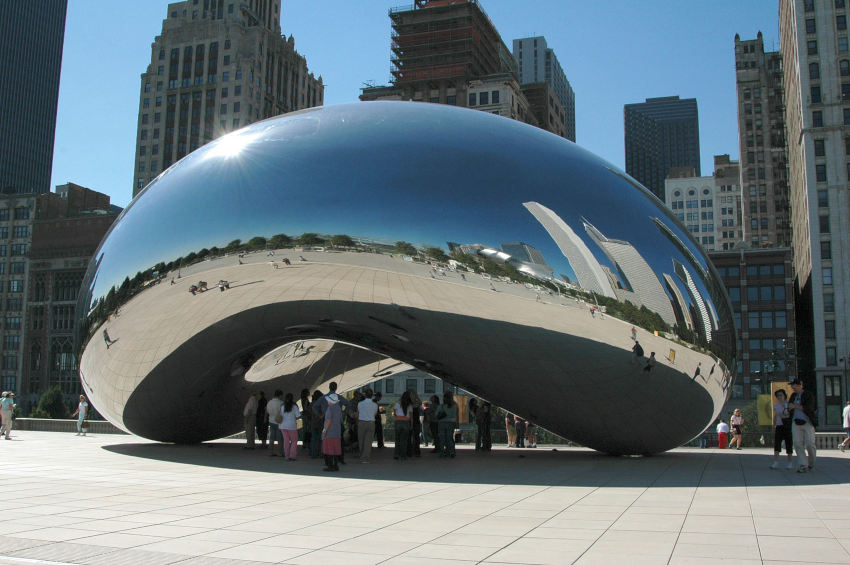 Anish Kapoor Cloud Gate sculpture